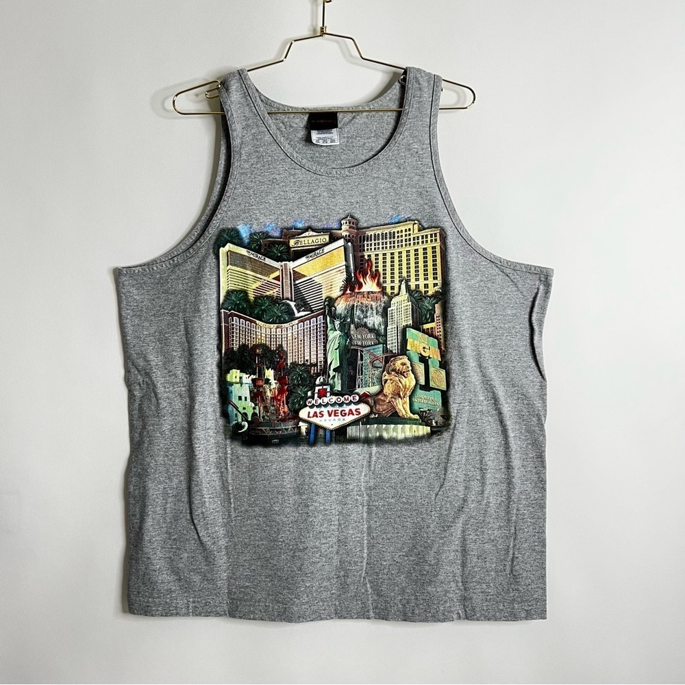 MGM Mirage Tee Muscle Shirt Size Plush Size 2XL Gray Grey Las Vegas Nevada